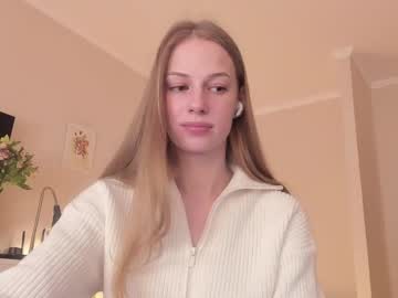 Magic_Couple13 March 20, 2025 Chaturbate stream image