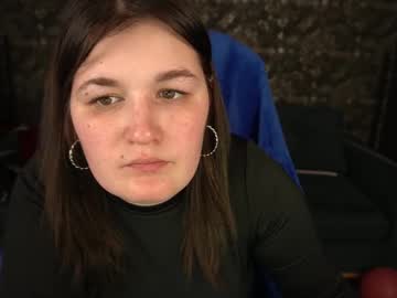 Goldenpeach__ March 21, 2025 Chaturbate stream image