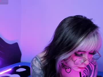 Hallucigenia_Sparza March 21, 2025 Chaturbate stream image