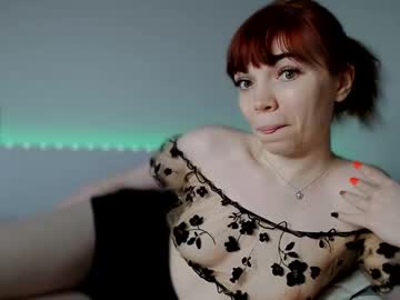 Olivka_Flower March 21, 2025 Chaturbate stream image