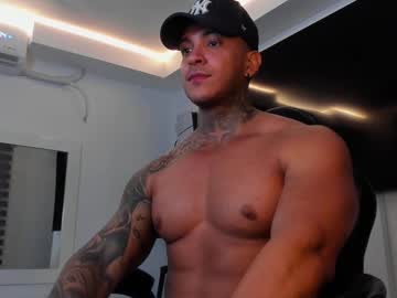 Latin_Fit22 March 22, 2025 Chaturbate stream image