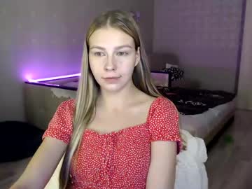 Molli_And_Tom March 22, 2025 Chaturbate stream image