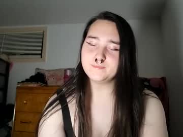 Nonbinarybeauty20 March 22, 2025 Chaturbate stream image