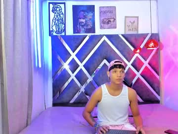 Russell_Bennett March 22, 2025 Chaturbate stream image