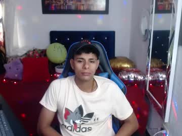 Lion_Black18 March 22, 2025 Chaturbate stream image