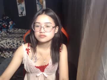 Urlovelychinita March 22, 2025 Chaturbate stream image