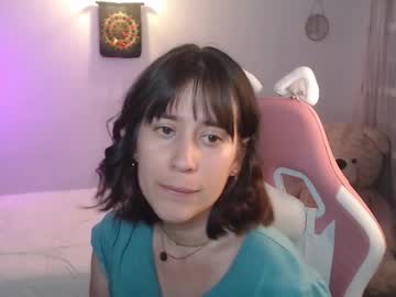 Sarahdressler stream photo from March 23, 2025