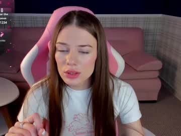 Favorite_Hoodie March 23, 2025 Chaturbate stream image