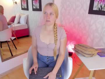 Emilysumer March 23, 2025 Chaturbate stream image