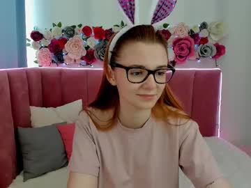 Ellyfoxy_ March 23, 2025 Chaturbate stream image