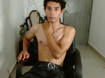 Adan_Zz March 23, 2025 Chaturbate stream image