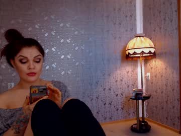 Iliveinparadise March 23, 2025 Chaturbate stream image