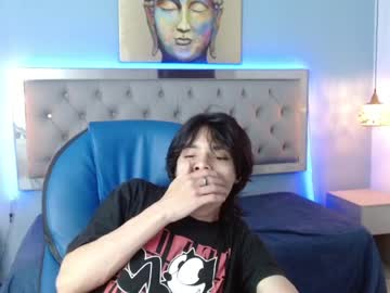 Mikaelphantom March 23, 2025 Chaturbate stream image