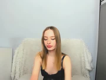 Liladesire stream photo from March 23, 2025