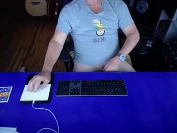 Guesswhatigot2 March 24, 2025 Chaturbate stream image