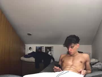 Giovyyx March 24, 2025 Chaturbate stream image