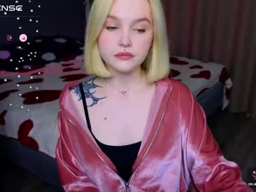 Cute_Summer_Breathe March 24, 2025 Chaturbate stream image