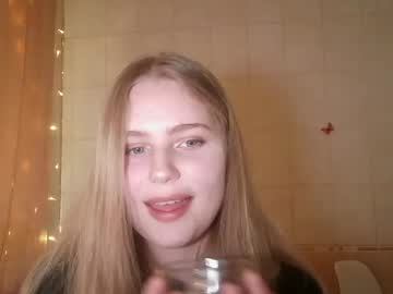 Livluna March 24, 2025 Chaturbate stream image