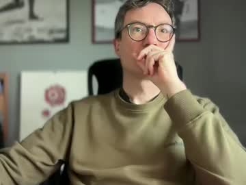 Moonriver2511 March 24, 2025 Chaturbate stream image