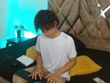 Nickolas_Moon March 24, 2025 Chaturbate stream image