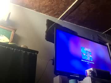 Fluffypuffers2420 March 24, 2025 Chaturbate stream image
