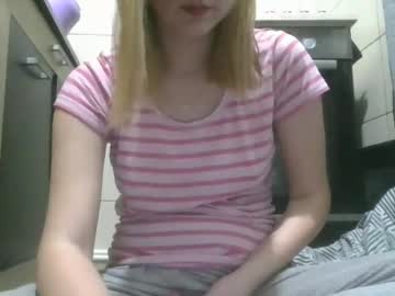 Shy_Betty19 March 24, 2025 Chaturbate stream image