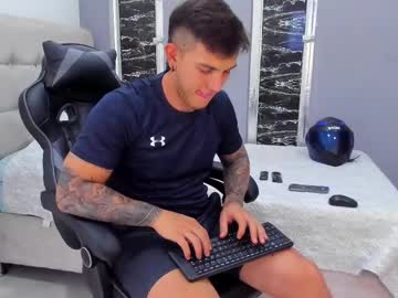 Curiososantiago04 March 24, 2025 Chaturbate stream image