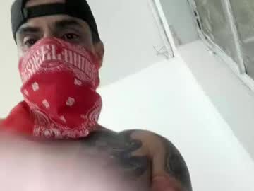 Santiagotatoo03 March 25, 2025 Chaturbate stream image