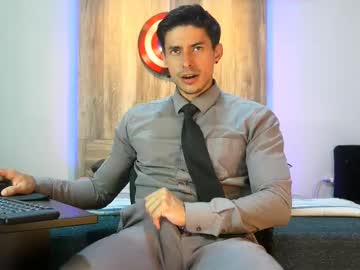 Andrew_Elliot March 25, 2025 Chaturbate stream image