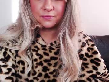 Missqueen1416 March 25, 2025 Chaturbate stream image