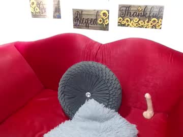 Maia_2016 March 25, 2025 Chaturbate stream image