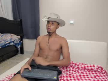 Jhoi_Broda24 March 25, 2025 Chaturbate stream image