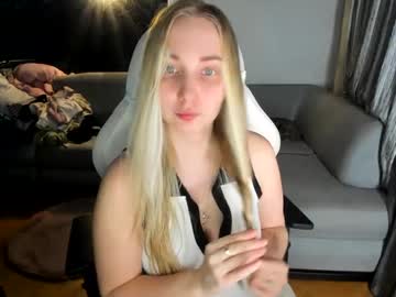 Singlemother5619 March 26, 2025 Chaturbate stream image
