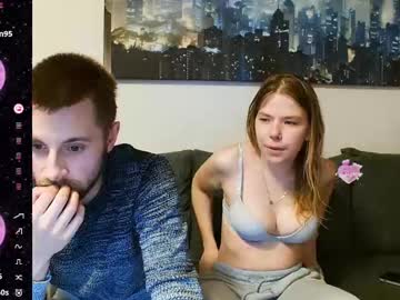 Julia_Official March 26, 2025 Chaturbate stream image