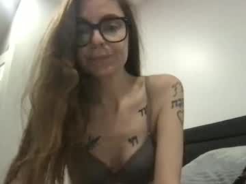 Estherantizionist March 27, 2025 Chaturbate stream image
