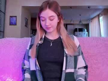 Ksuhesa March 27, 2025 Chaturbate stream image