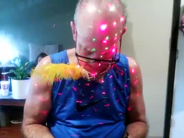 Camcouple4younow stream photo from March 27, 2025