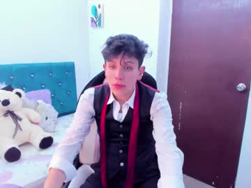 Domiinick__ March 27, 2025 Chaturbate stream image
