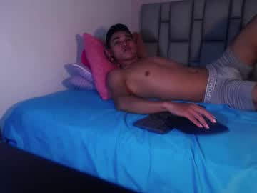 Andres_Maclow March 27, 2025 Chaturbate stream image