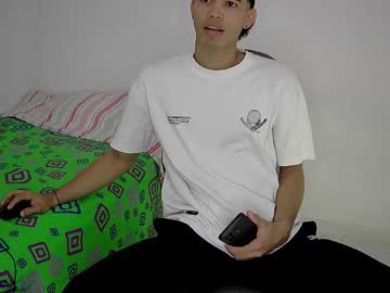 Ennel_Large March 27, 2025 Chaturbate stream image