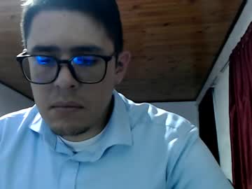 Julian9113sexy March 28, 2025 Chaturbate stream image