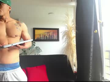 Aquiles_Lucianguys March 28, 2025 Chaturbate stream image
