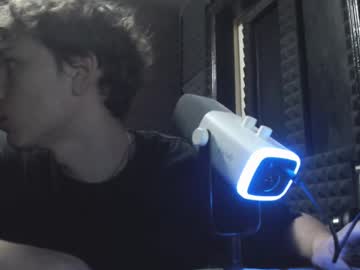 Hot_Boy_2002_ March 28, 2025 Chaturbate stream image
