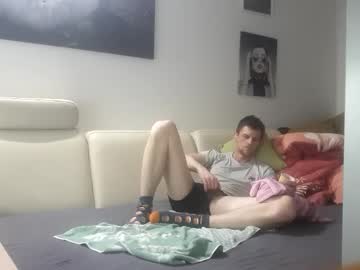Molnaratti14 March 29, 2025 Chaturbate stream image