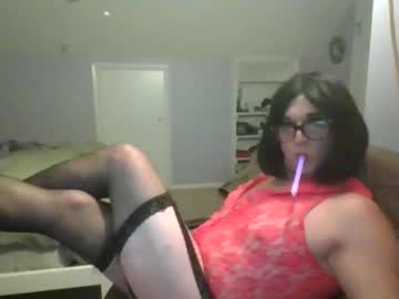 Livinit2212 March 30, 2025 Chaturbate stream image