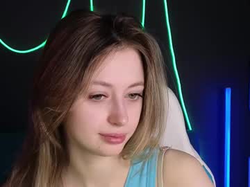 Carolinaares March 31, 2025 Chaturbate stream image