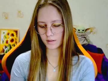 Roxie_Shy March 31, 2025 Chaturbate stream image