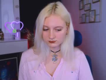 Stefi_Fleur March 31, 2025 Chaturbate stream image