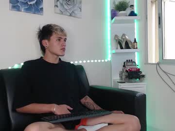 Nicolino_Vip March 31, 2025 Chaturbate stream image