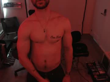 Tanbueno March 31, 2025 Chaturbate stream image